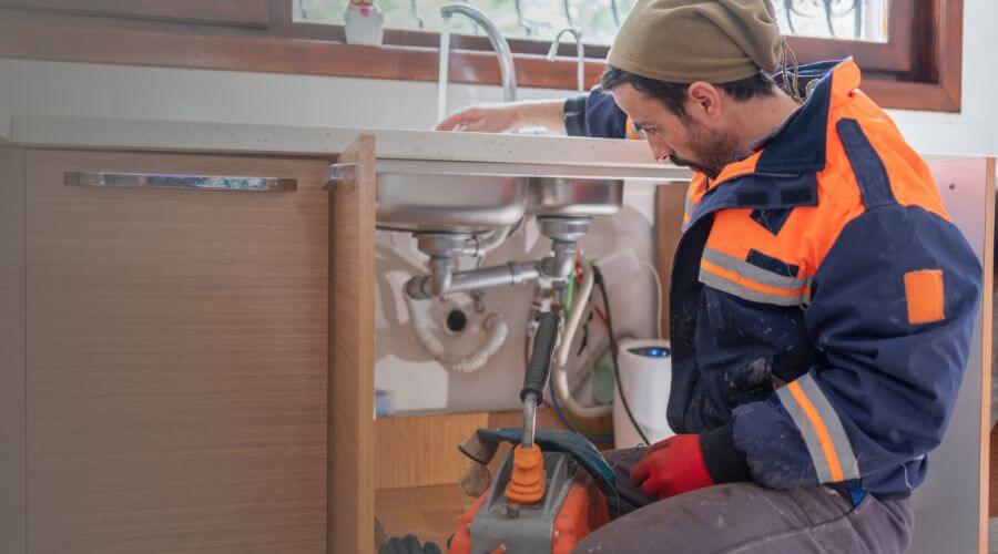 leaky faucet repair in New Haven, IN